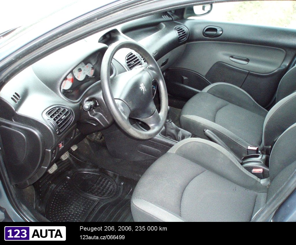 Peugeot 206, 2006 - pohled č. 9