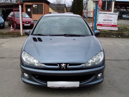 Peugeot 206, 2006 - pohled č. 2