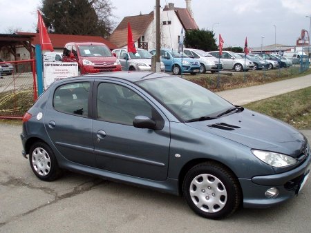 Peugeot 206, 2006 - pohled č. 3