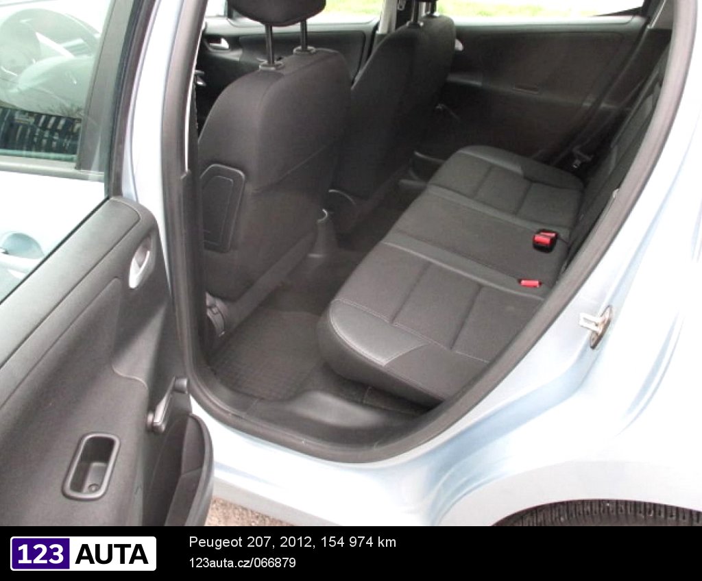 Peugeot 207, 2012 - pohled č. 6