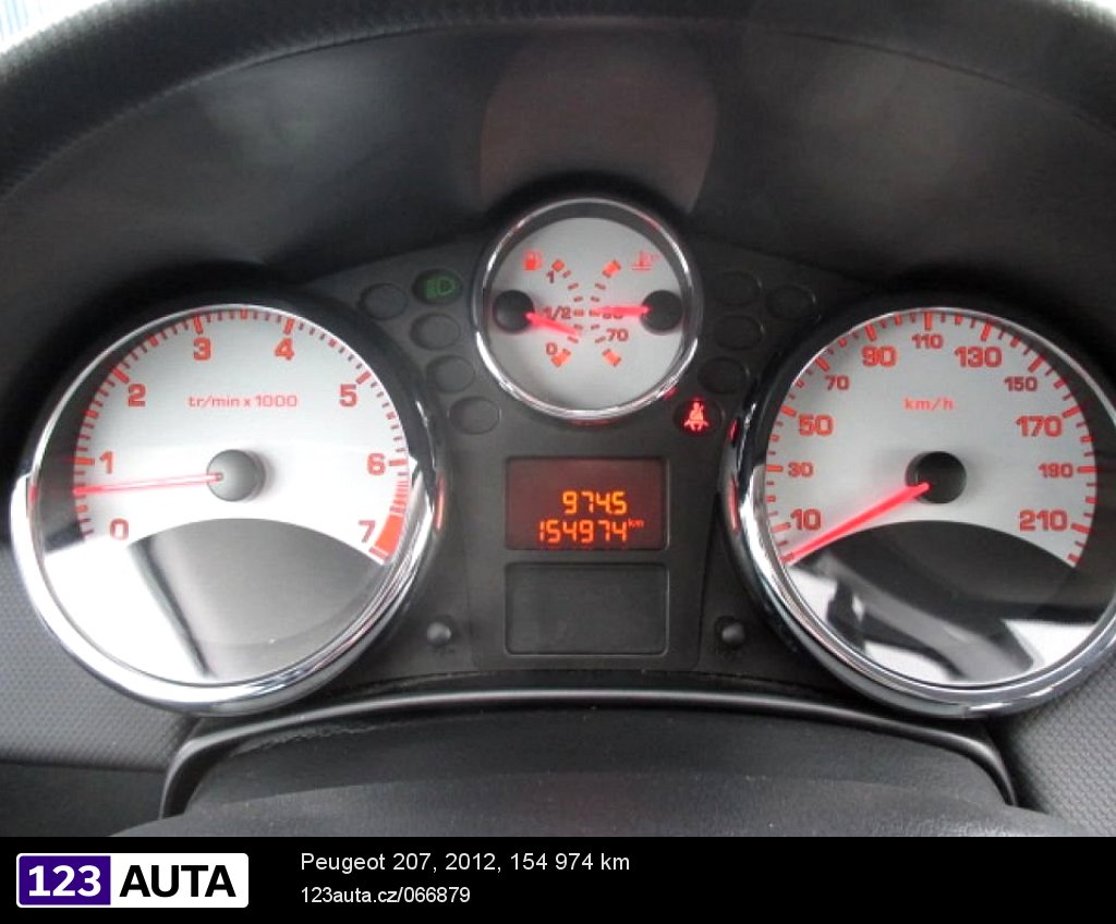 Peugeot 207, 2012 - pohled č. 9