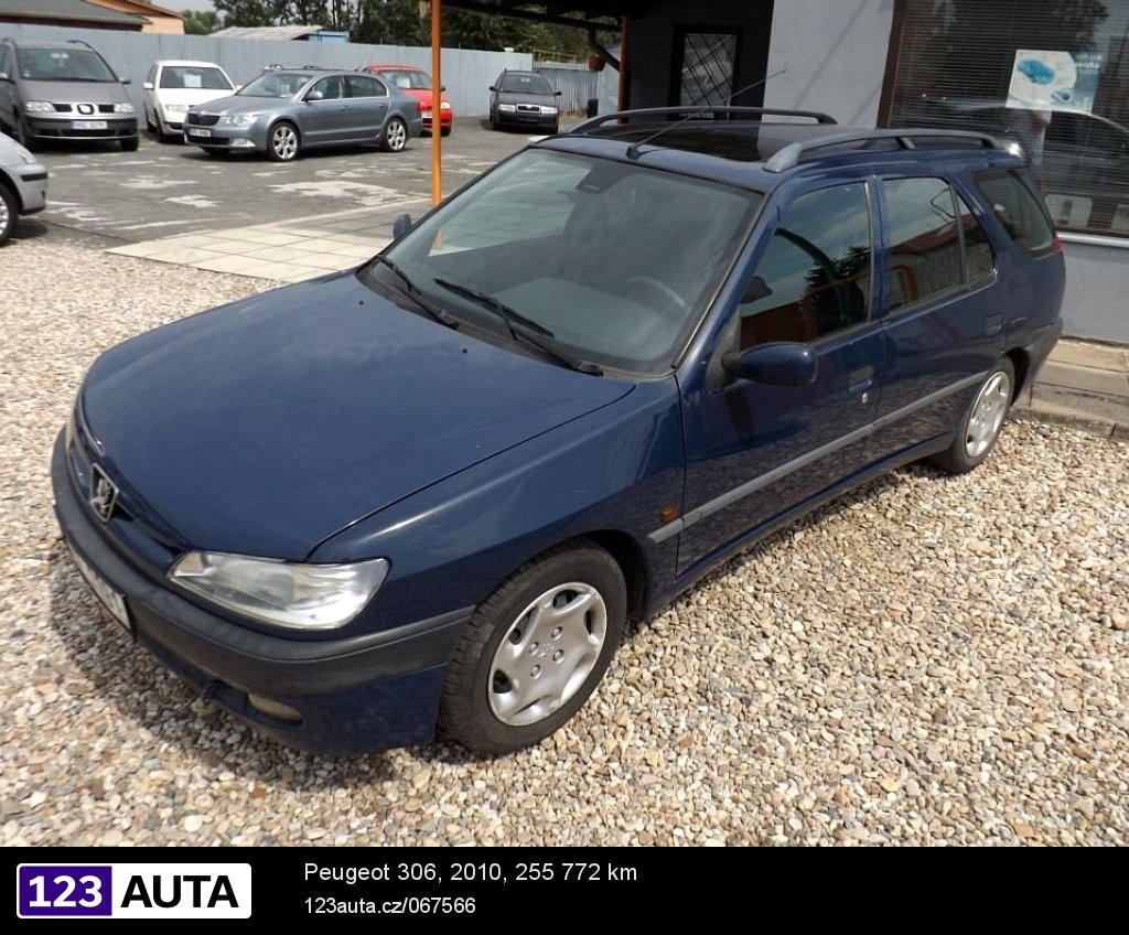 Peugeot 306, 2010 - pohled č. 2