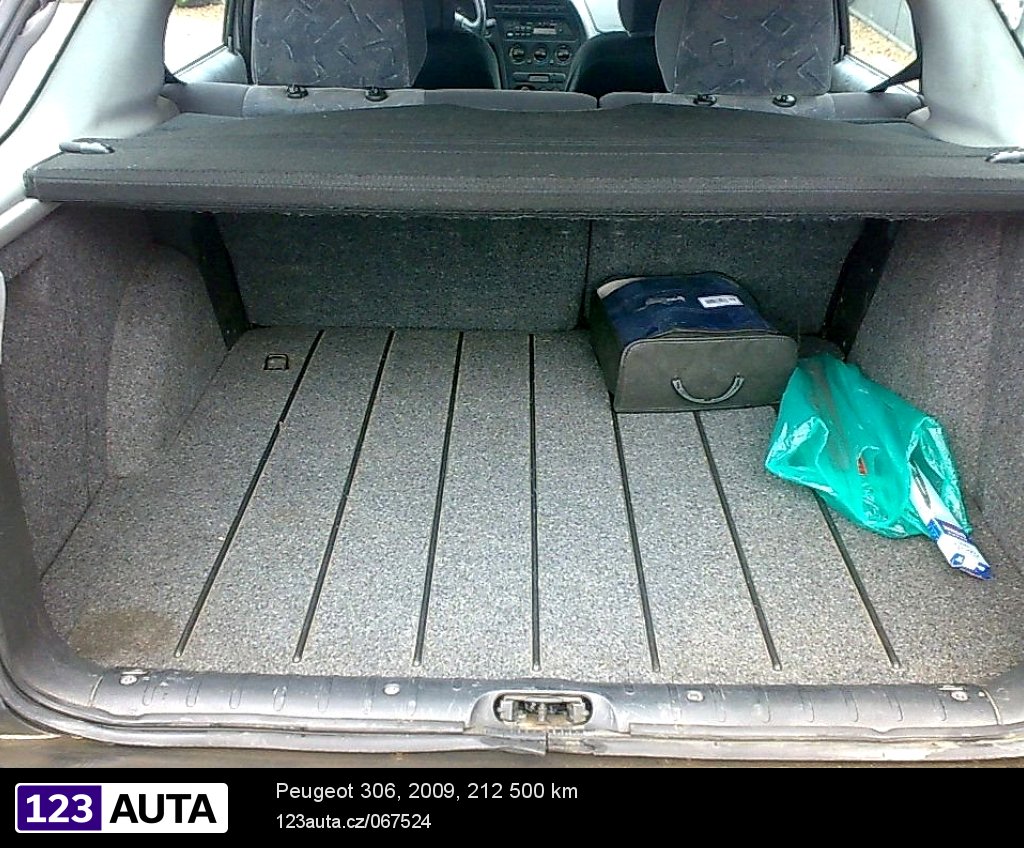 Peugeot 306, 2009 - pohled č. 8
