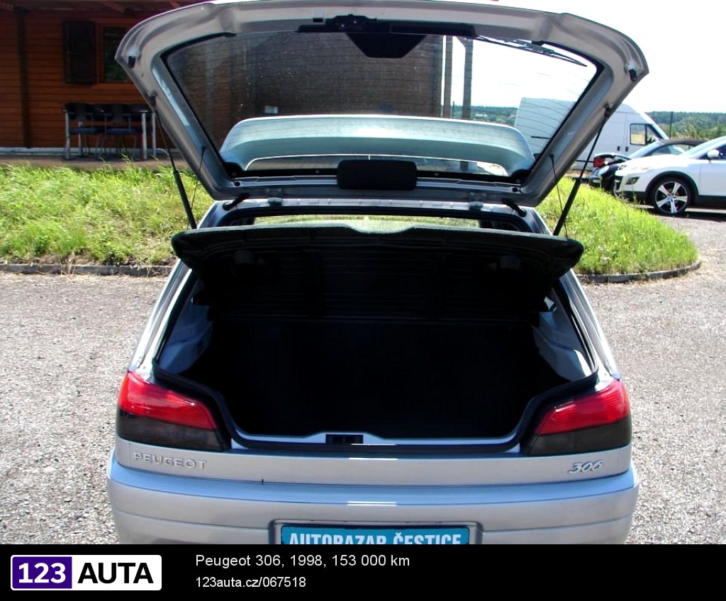 Peugeot 306, 1998 - pohled č. 8