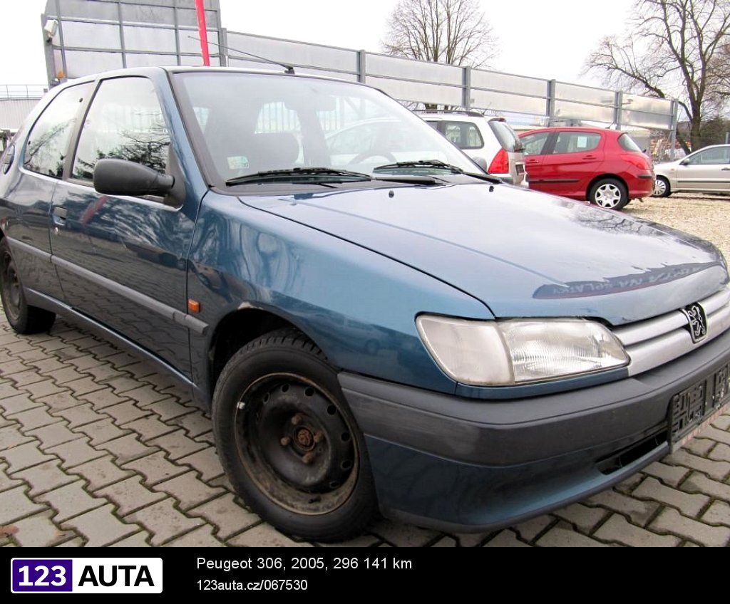 Peugeot 306, 2005 - pohled č. 3