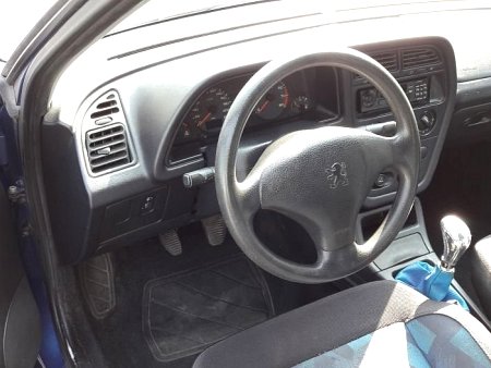 Peugeot 306, 2003 - pohled č. 3