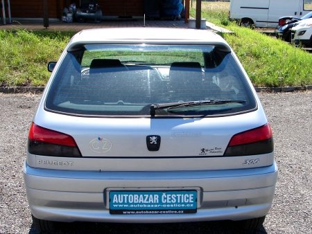 Peugeot 306, 1998 - pohled č. 4