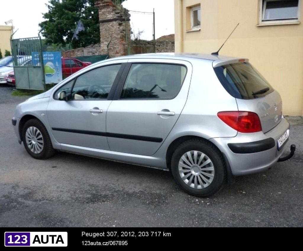 Peugeot 307, 2012 - pohled č. 5
