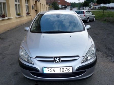 Peugeot 307, 2012 - pohled č. 3