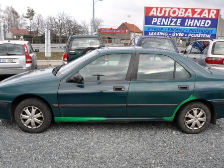 Peugeot 406, 1997 - pohled č. 2