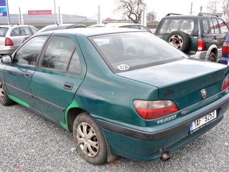 Peugeot 406, 1997 - pohled č. 3
