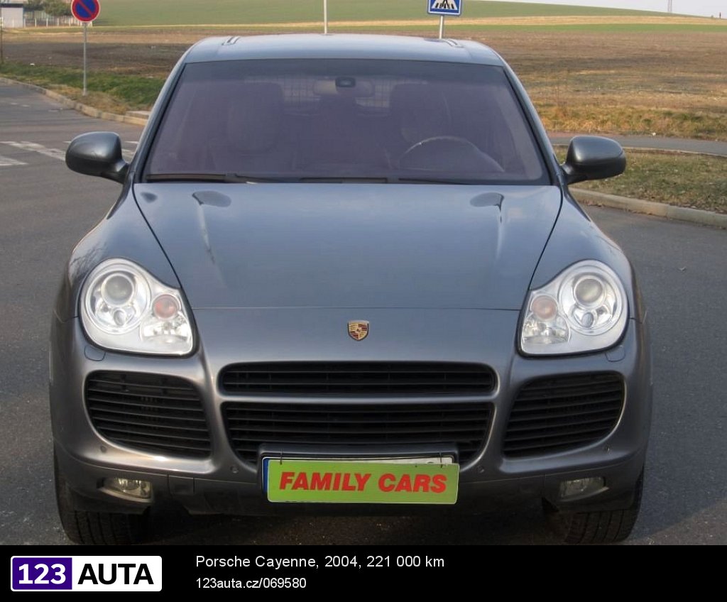 Porsche Cayenne, 2004 - pohled č. 2