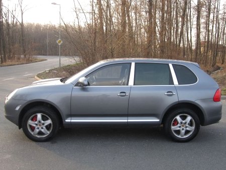 Porsche Cayenne, 2004 - pohled č. 4