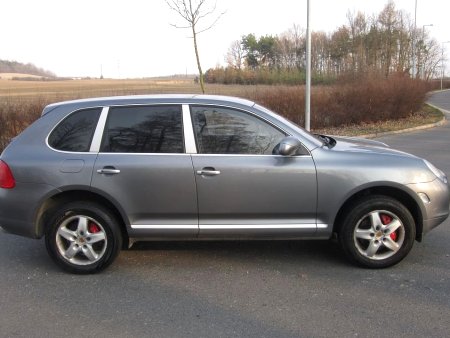 Porsche Cayenne, 2004 - pohled č. 8