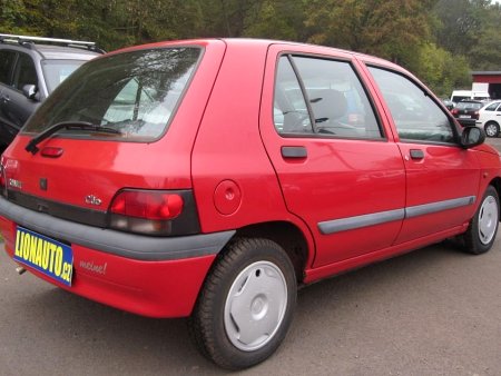 Renault Clio, 1996 - pohled č. 5