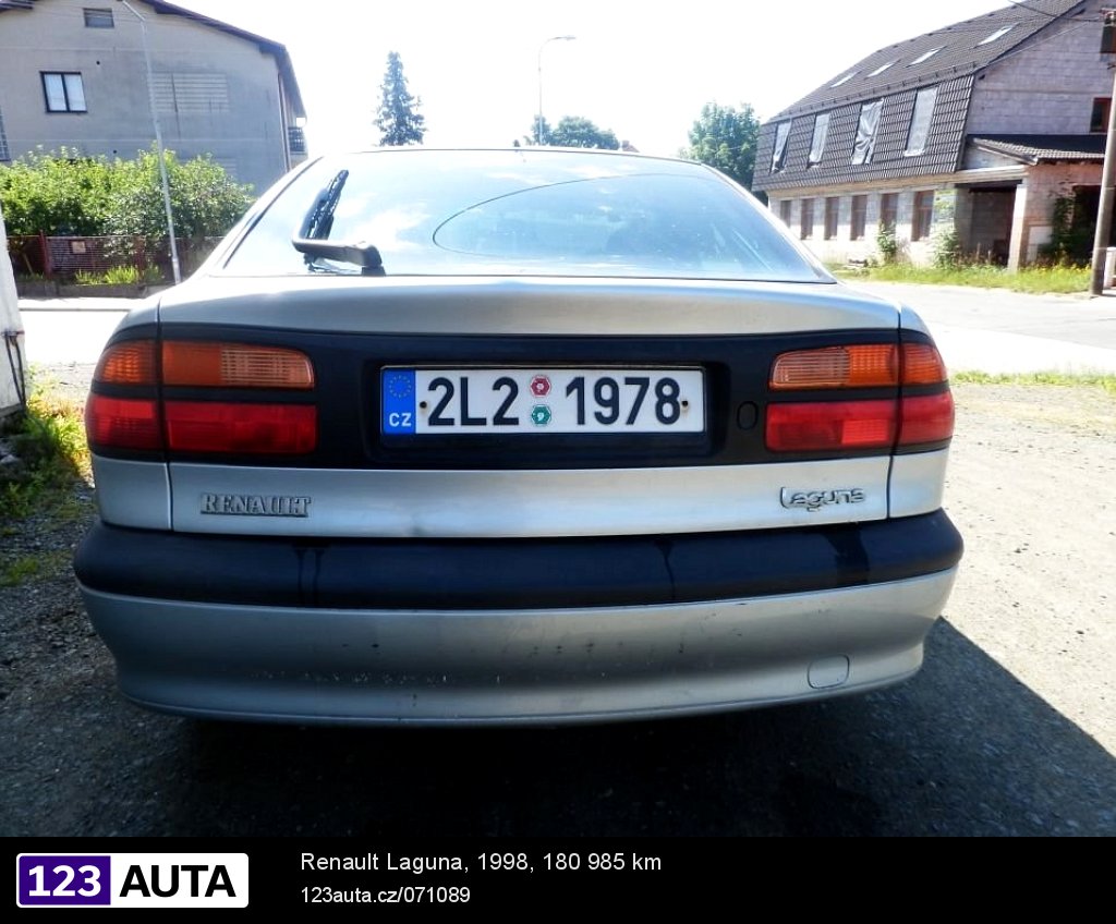 Renault Laguna, 1998 - pohled č. 5