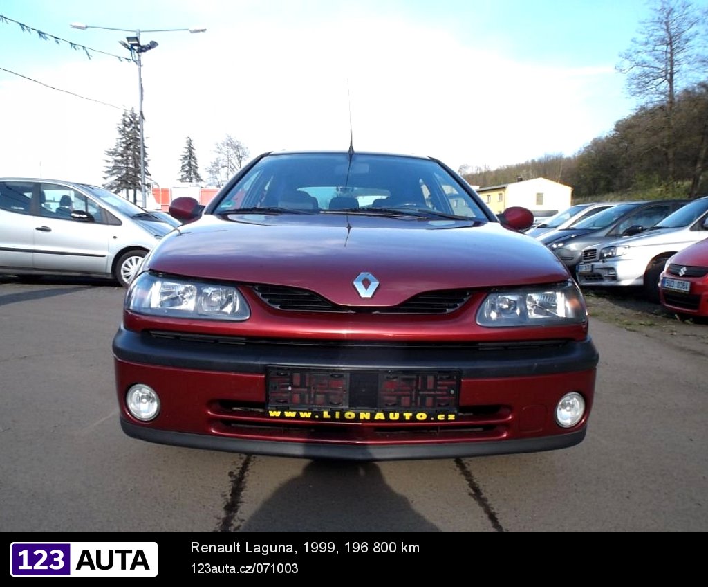 Renault Laguna, 1999 - pohled č. 2
