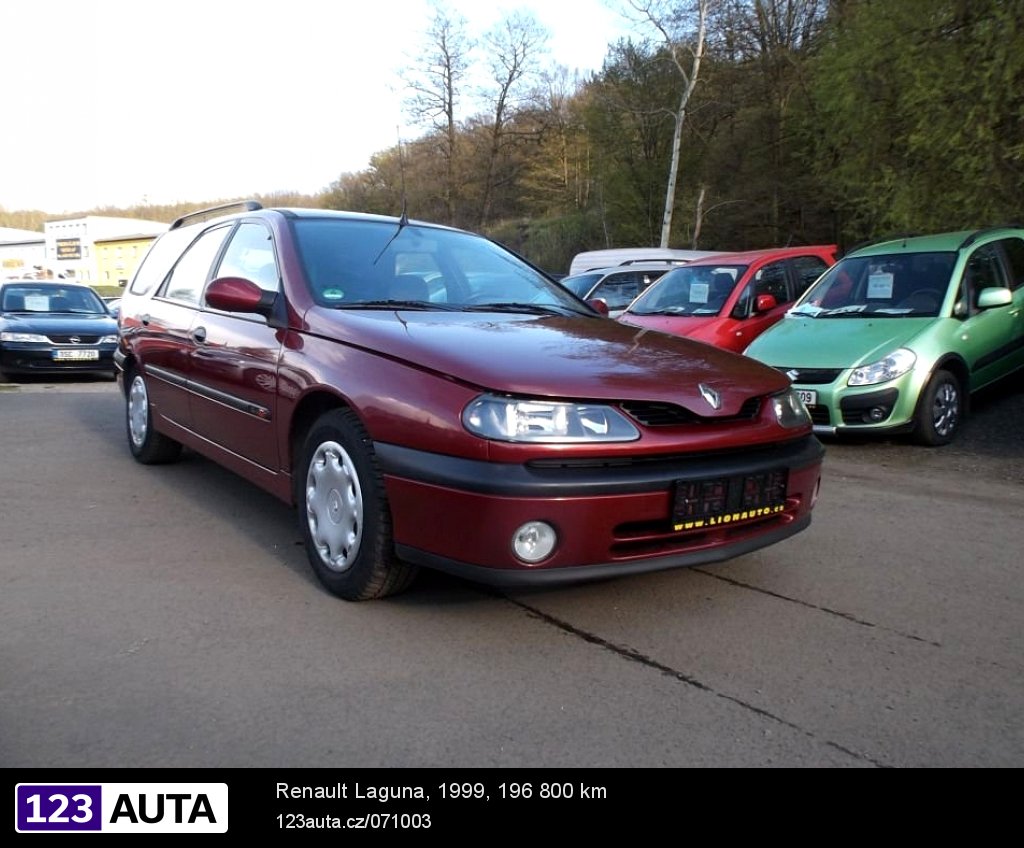 Renault Laguna, 1999 - pohled č. 3