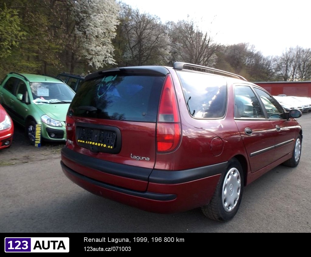 Renault Laguna, 1999 - pohled č. 5