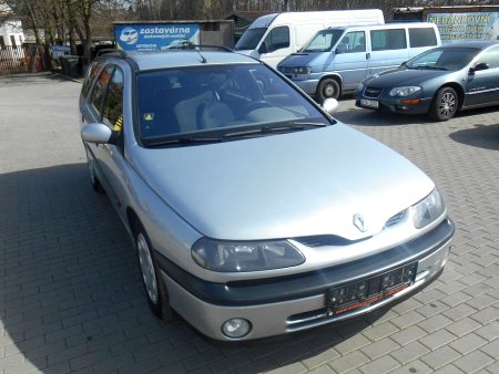 Renault Laguna, 1999 - pohled č. 4