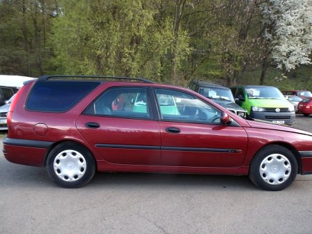 Renault Laguna, 1999 - pohled č. 4