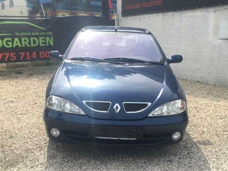 Renault Mégane, 2011 - pohled č. 2