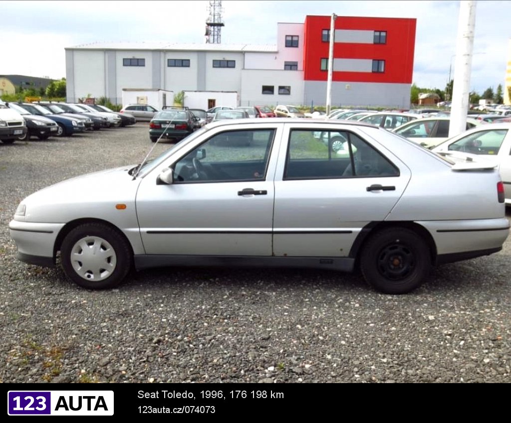 Seat Toledo, 1996 - pohled č. 5
