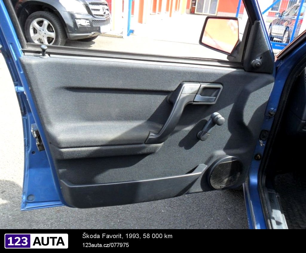 Škoda Favorit, 1993 - pohled č. 9