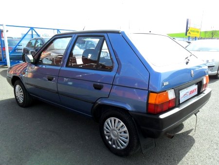 Škoda Favorit, 1993 - pohled č. 4