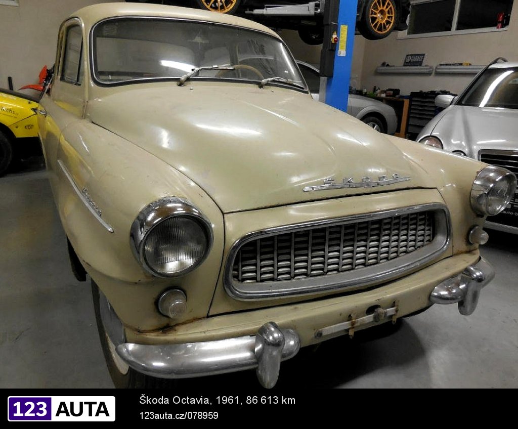 Škoda Octavia, 1961 - pohled č. 2
