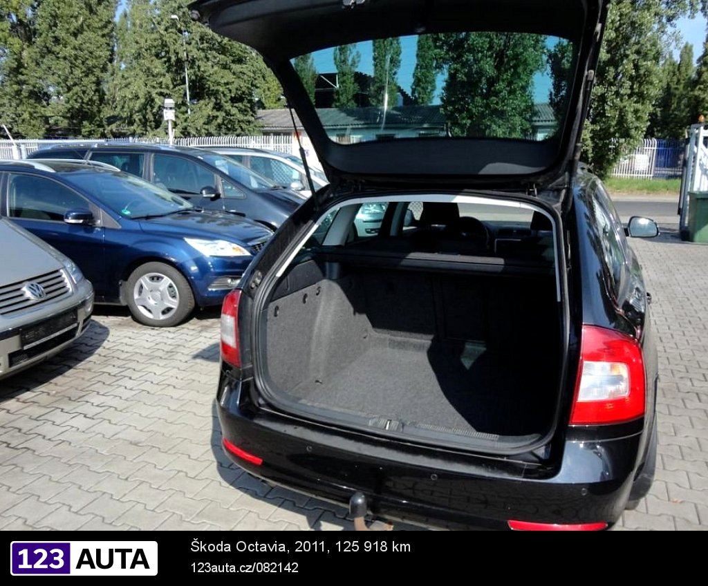 Škoda Octavia, 2011 - pohled č. 7