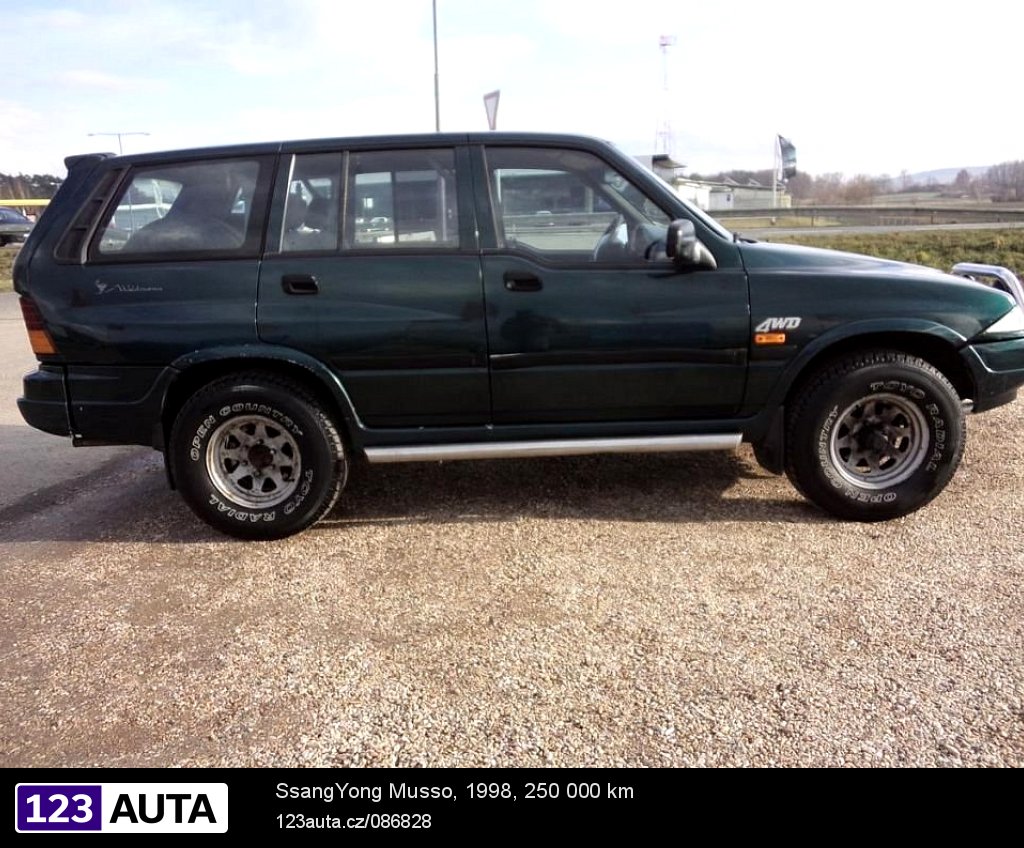SsangYong Musso, 1998 - pohled č. 4