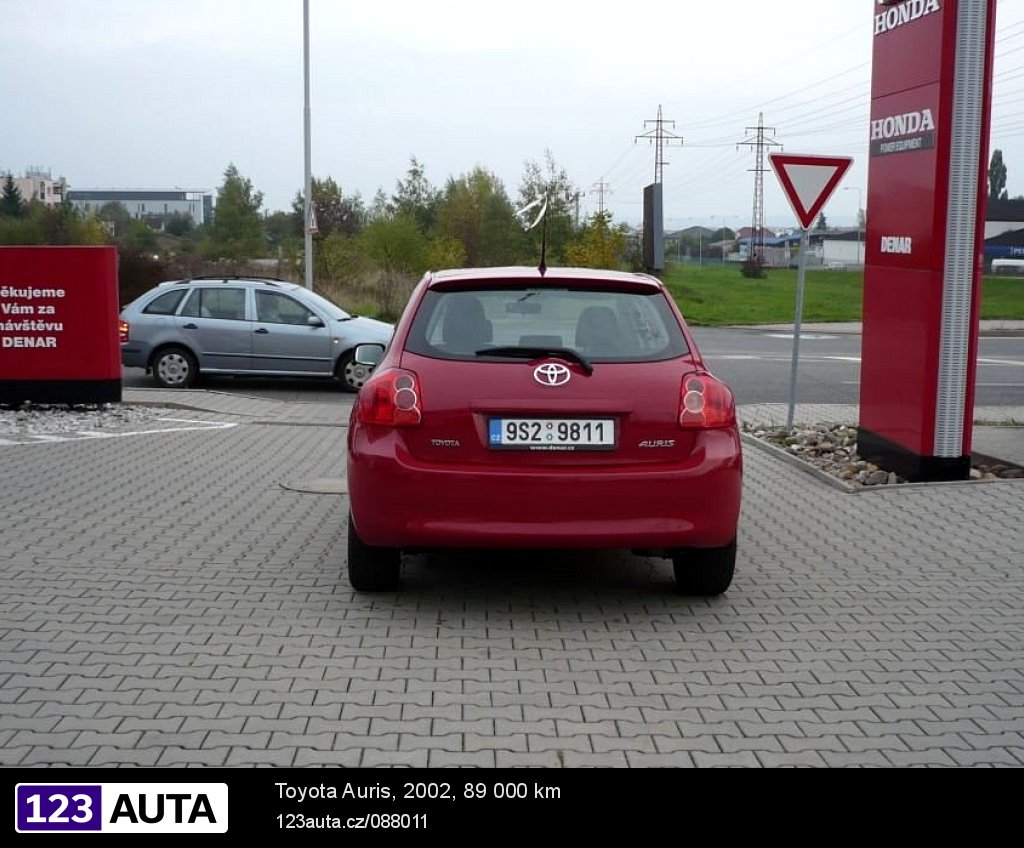Toyota Auris, 2002 - pohled č. 4