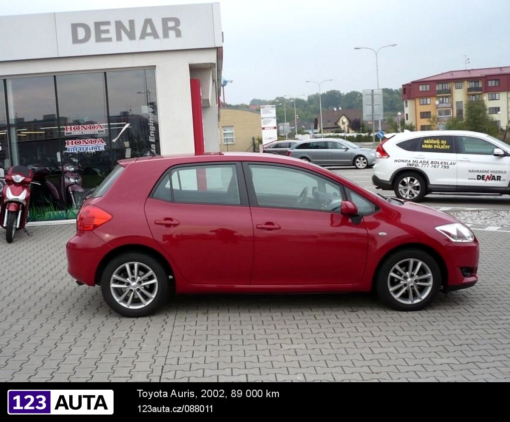 Toyota Auris, 2002 - pohled č. 6