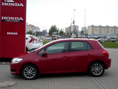 Toyota Auris, 2002 - pohled č. 2
