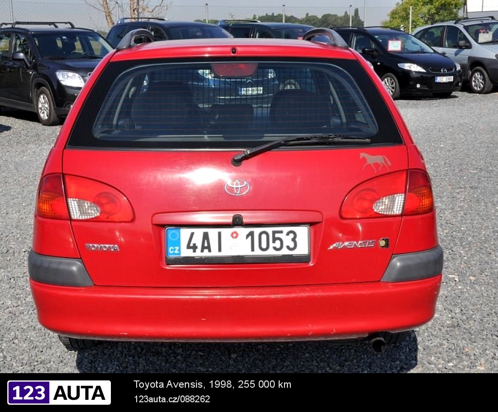 Toyota Avensis, 1998 - pohled č. 4