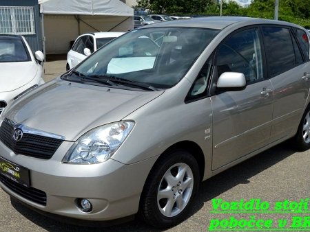 Toyota Corolla Verso, 2003