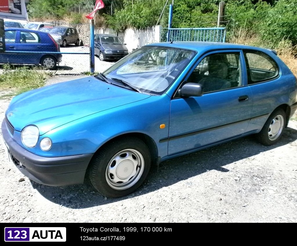 Toyota Corolla, 1999 - pohled č. 3