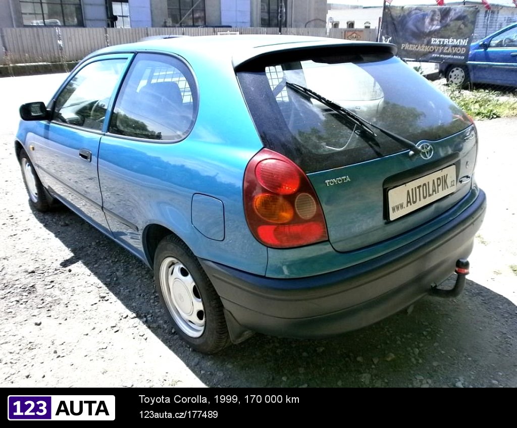 Toyota Corolla, 1999 - pohled č. 6