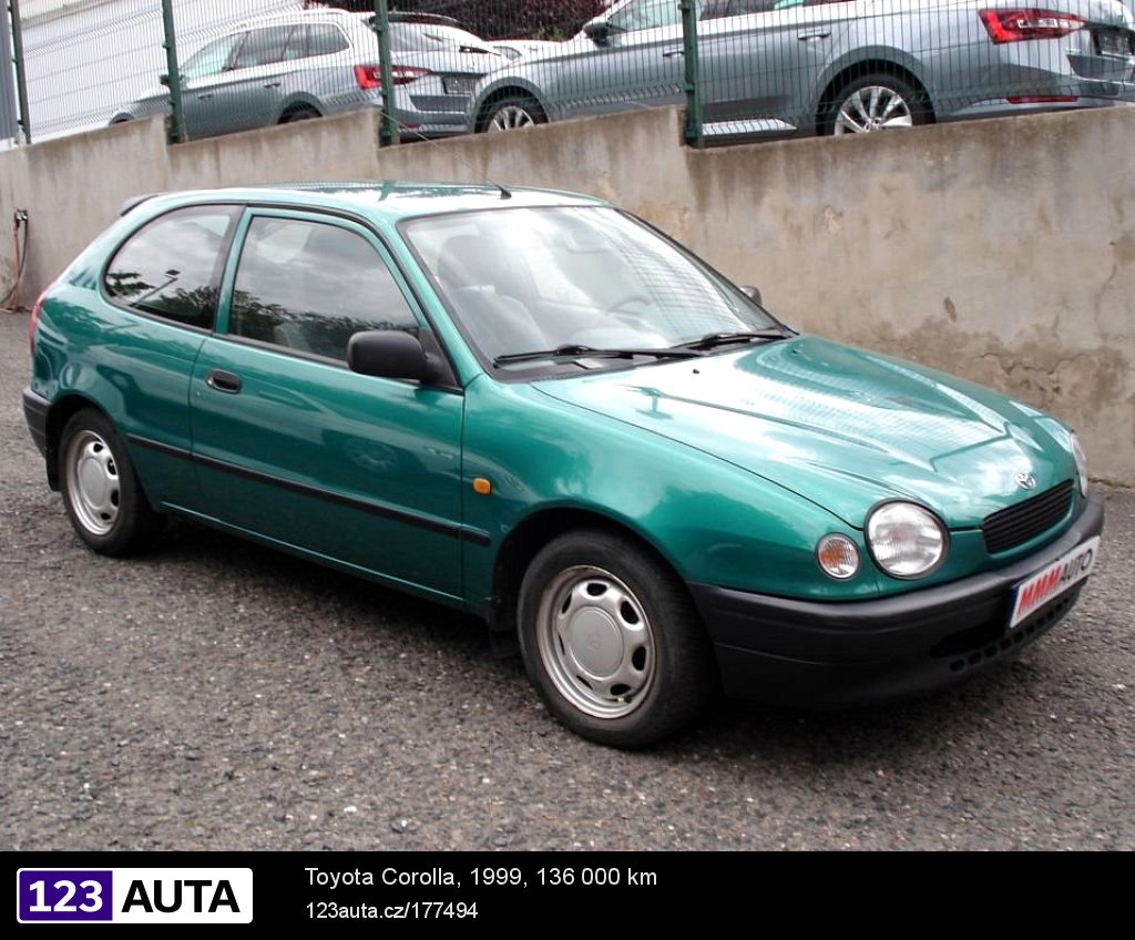 Toyota Corolla, 1999 - pohled č. 2