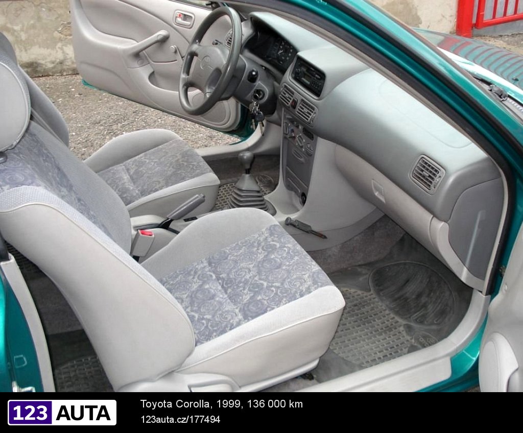Toyota Corolla, 1999 - pohled č. 6