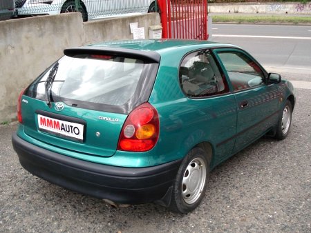 Toyota Corolla, 1999 - pohled č. 4