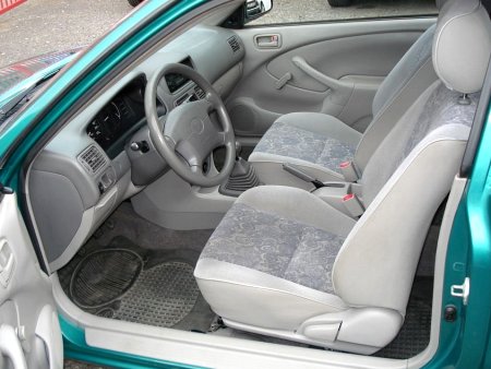 Toyota Corolla, 1999 - pohled č. 5