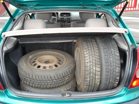 Toyota Corolla, 1999 - pohled č. 9