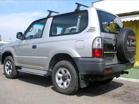 Toyota Land Cruiser, 2000 - pohled č. 2
