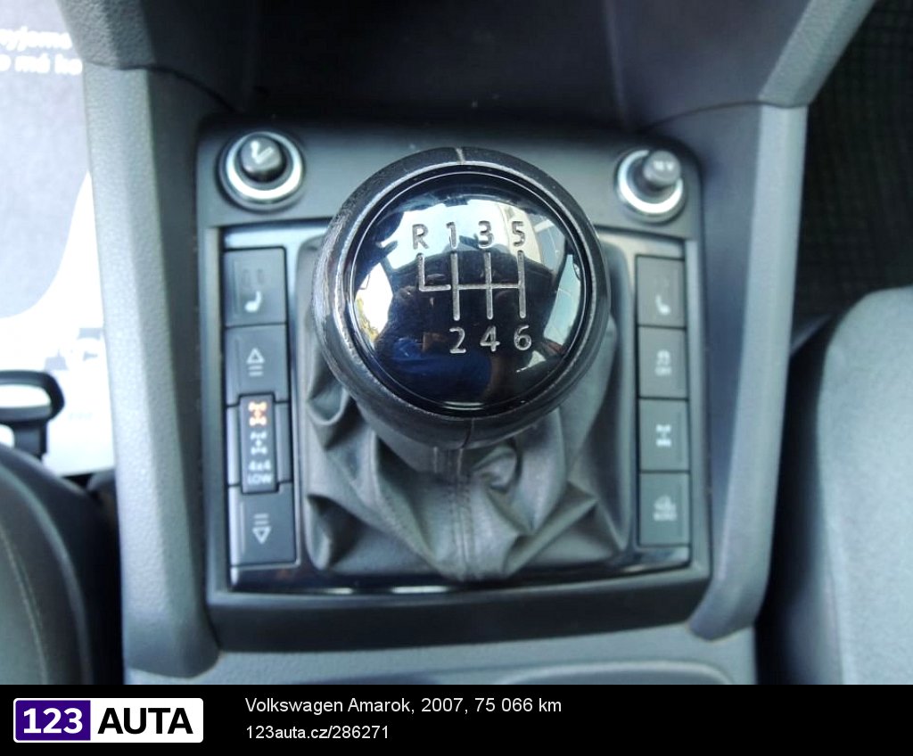 Volkswagen Amarok, 2007 - pohled č. 9