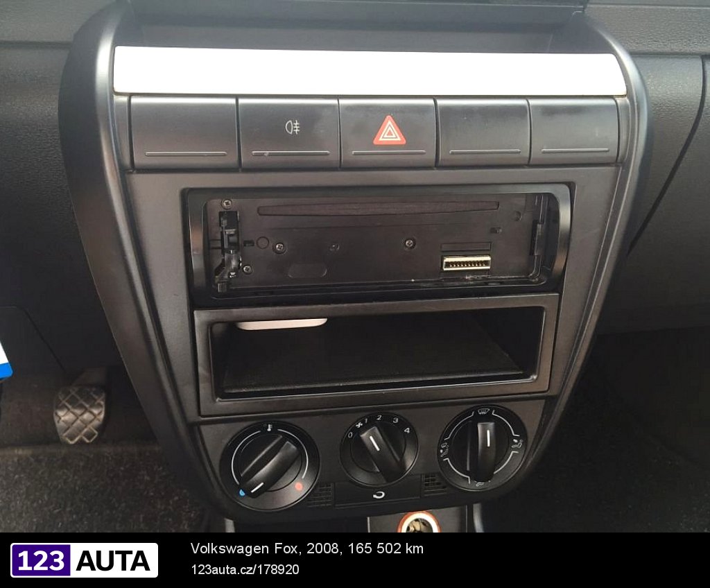 Volkswagen Fox, 2008 - pohled č. 8