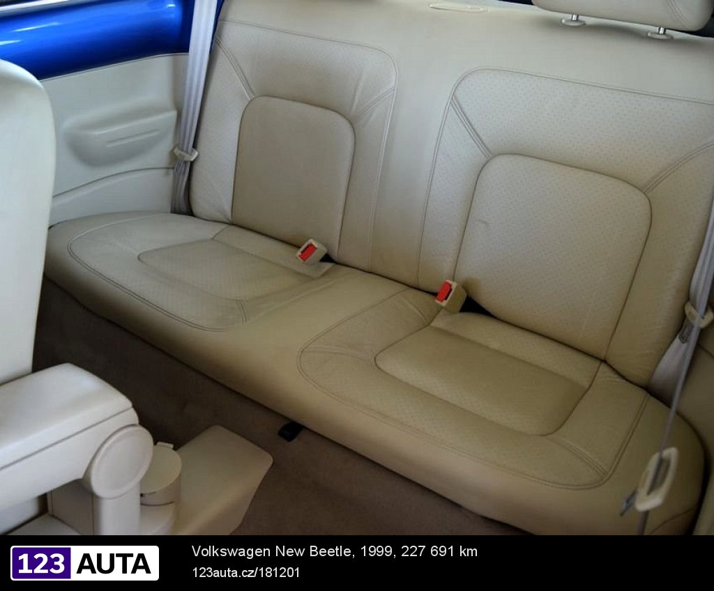 Volkswagen New Beetle, 1999 - pohled č. 8
