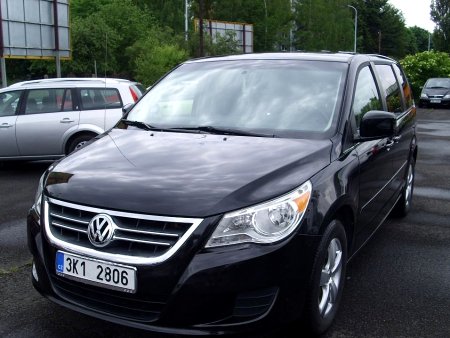 Volkswagen Routan, 2010 - pohled č. 4