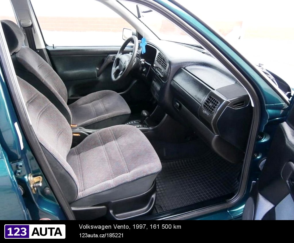 Volkswagen Vento, 1997 - pohled č. 9